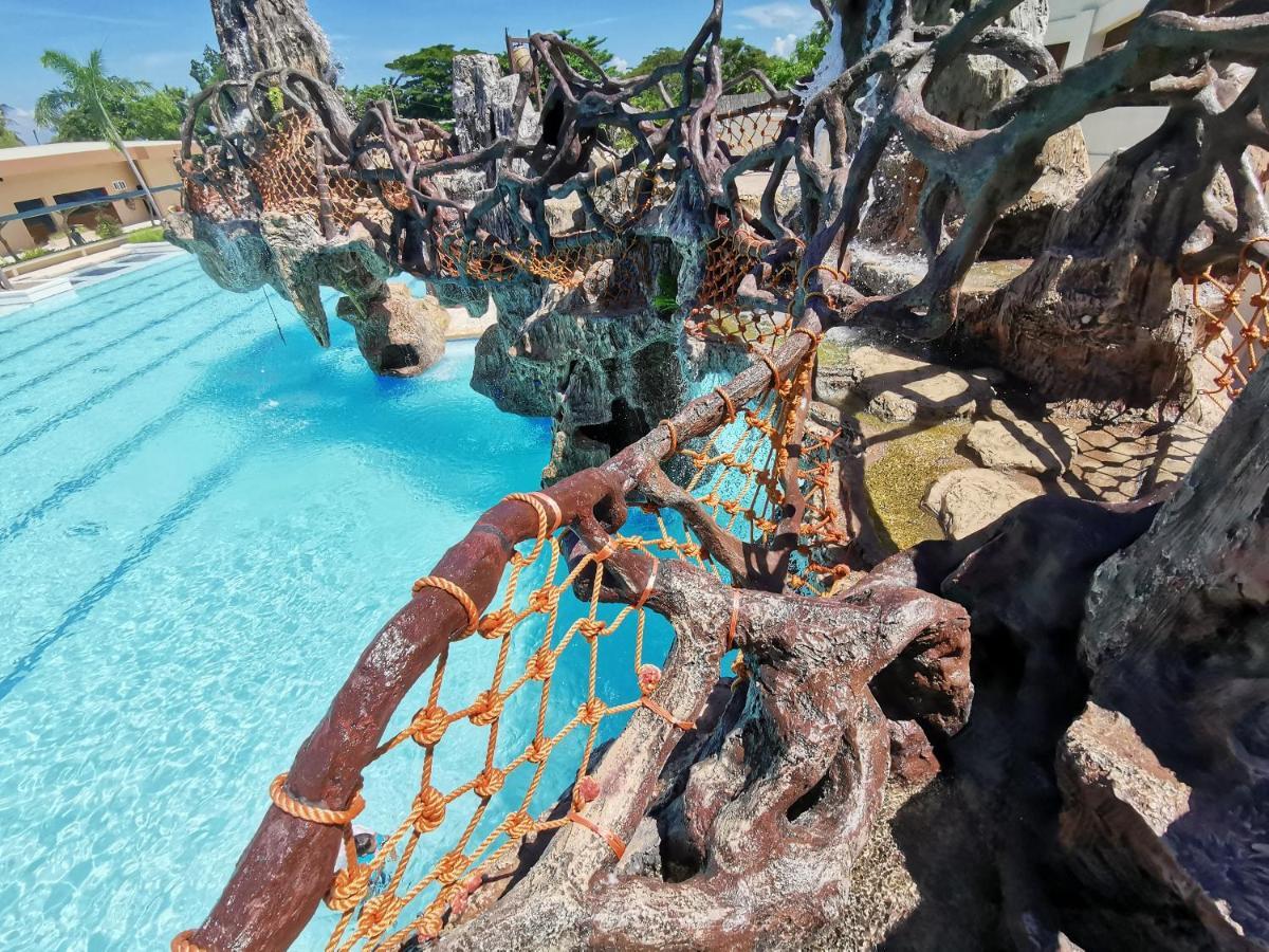 Port Royale Waterpark Resort Dumaguete City Luaran gambar