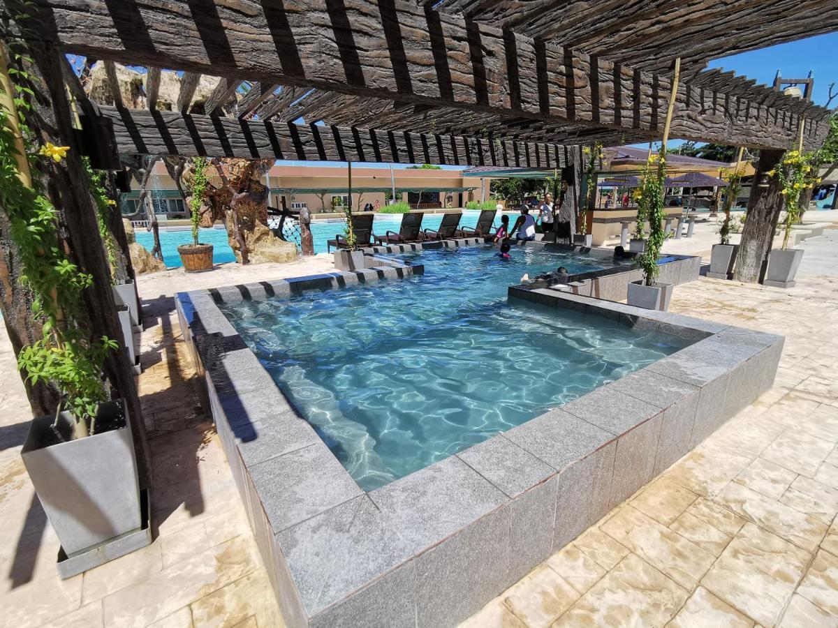 Port Royale Waterpark Resort Dumaguete City Luaran gambar
